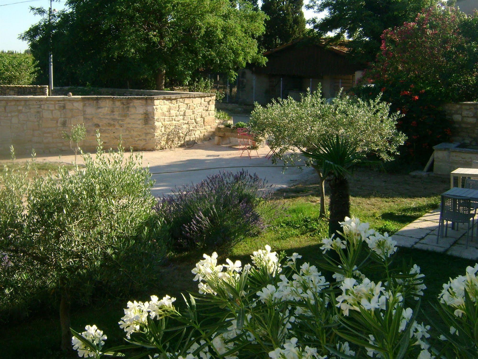 Bed and Breakfast Mas Guiraud, Le Coquet Beaucaire  Zewnętrze zdjęcie
