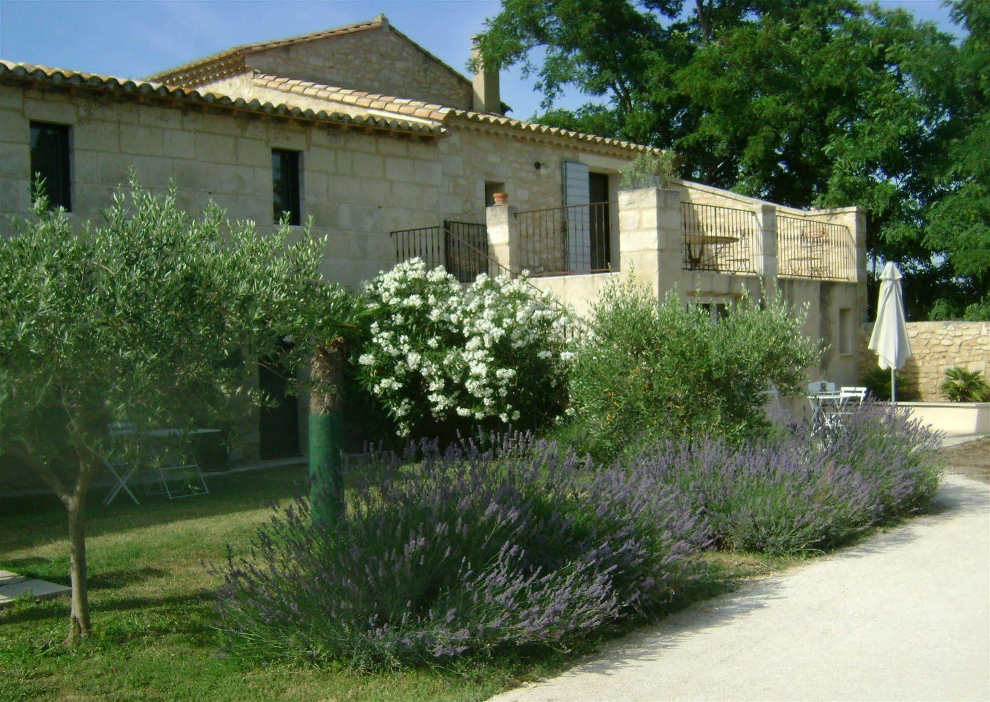 Bed and Breakfast Mas Guiraud, Le Coquet Beaucaire  Zewnętrze zdjęcie