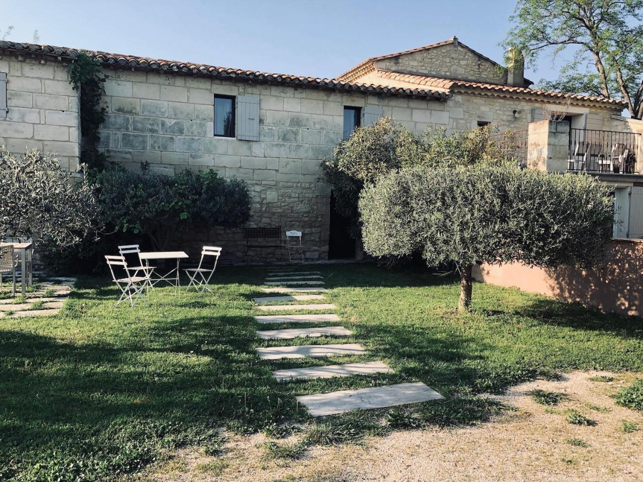 Bed and Breakfast Mas Guiraud, Le Coquet Beaucaire  Zewnętrze zdjęcie